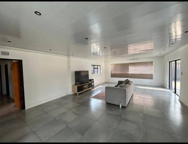 3 BEDROOM HOUSE FOR SALE IN DUNNOTTAR